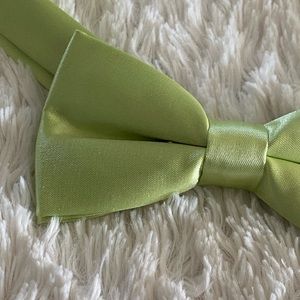 Adjustable Men's Band Collar Bow‎ Tie